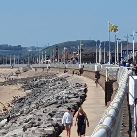 Beach Break Aberavon Holiday Home By The Sea Порт Толбът Екстериор снимка