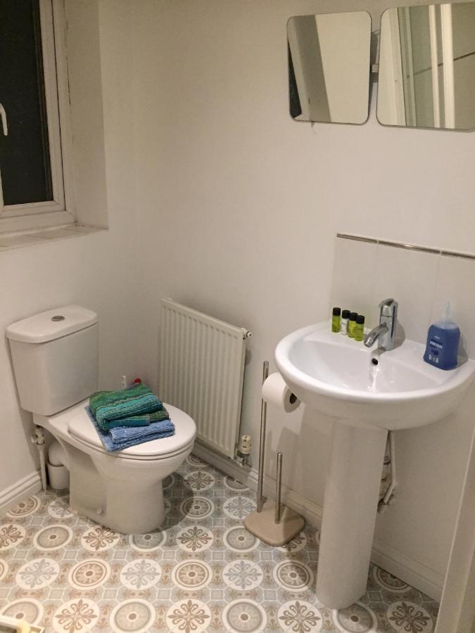 Beach Break Aberavon Holiday Home By The Sea Порт Толбът Екстериор снимка