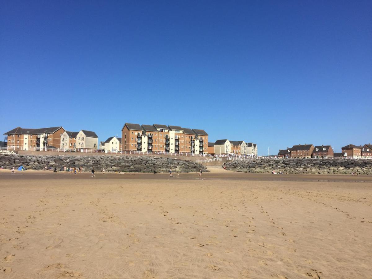 Beach Break Aberavon Holiday Home By The Sea Порт Толбът Екстериор снимка
