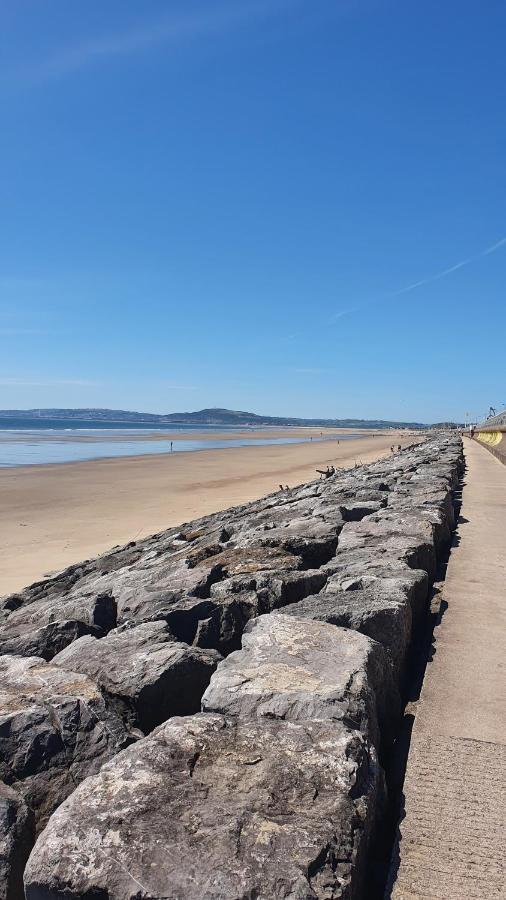 Beach Break Aberavon Holiday Home By The Sea Порт Толбът Екстериор снимка