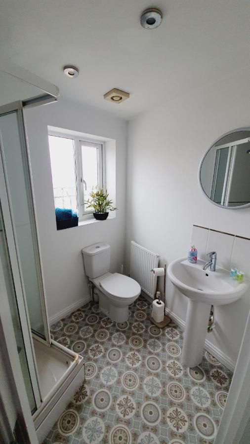 Beach Break Aberavon Holiday Home By The Sea Порт Толбът Екстериор снимка