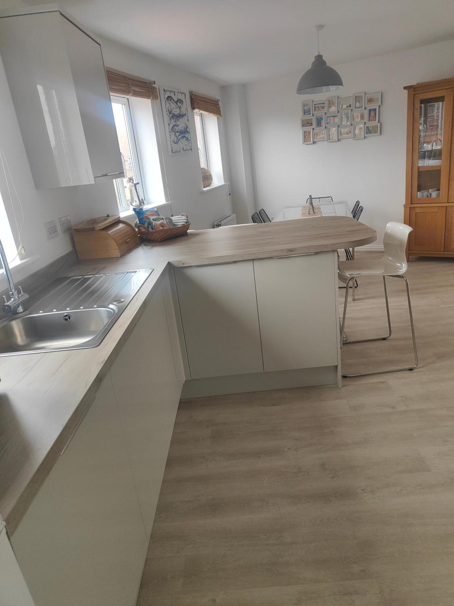 Beach Break Aberavon Holiday Home By The Sea Порт Толбът Екстериор снимка